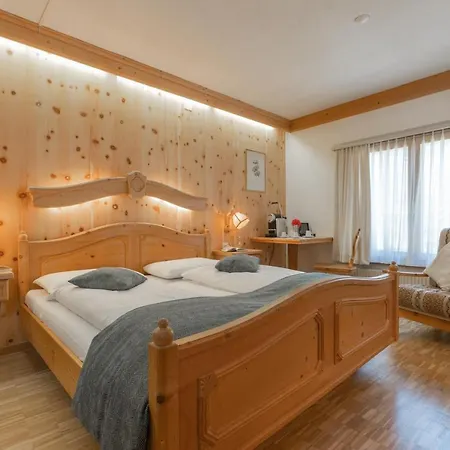 Hotel Alpina Zernez