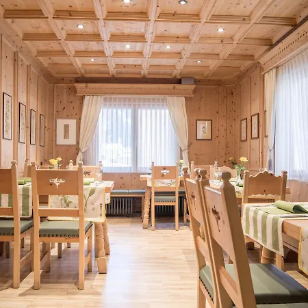 Alpina 3* 策尔内茨