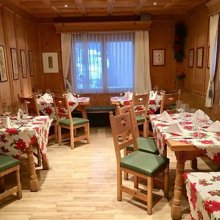 Hotell Alpina Zernez