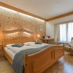 Hotel Alpina Zernez