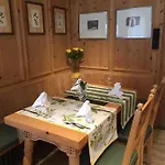 Hotel Alpina