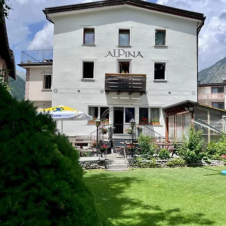 Alpina Ξενοδοχείο Zernez